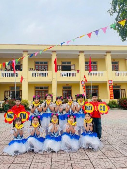 CHUỖI HOẠT ĐỘNG CHÀO MỪNG 43 NĂM NGÀY NHÀ GIÁO VIỆT NAM